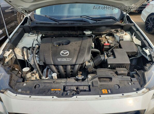 JM1DKFC78J0311989 2018 MAZDA CX-3 Белый Вид подкапотного пространства
