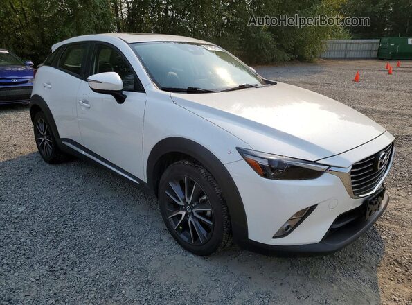 JM1DKFD79J0318688 2018 MAZDA CX-3 White Przód prawy
