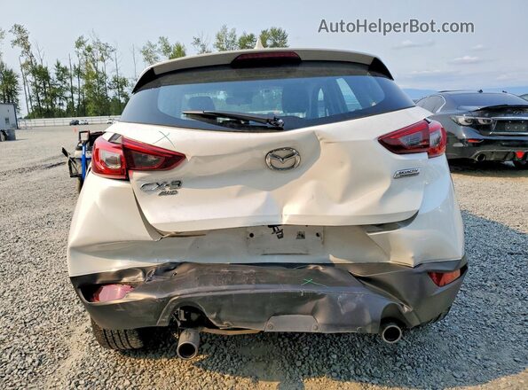 JM1DKFD79J0318688 2018 MAZDA CX-3 White Widok z tyłu