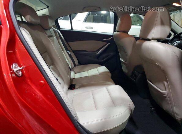 JM1GJ1V5XG1452726 2016 MAZDA 6 Red Widok tylnych siedzeń