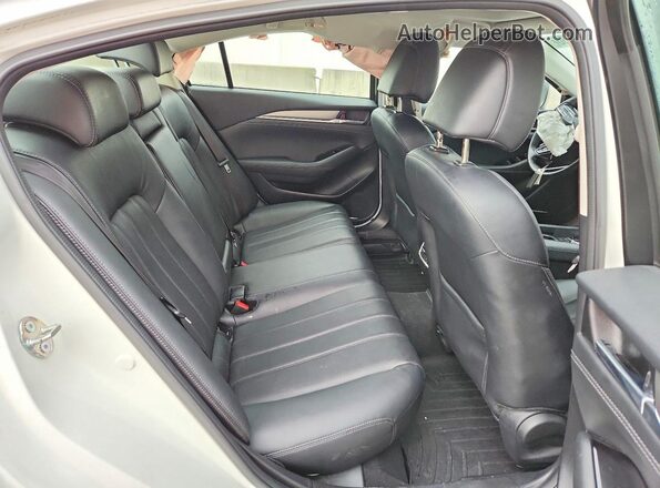 JM1GL1TY4K1503055 2019 MAZDA 6 White Հետևի նստատեղերի տեսք