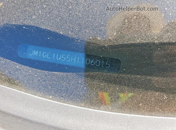 JM1GL1U55H1106015 2017 MAZDA 6 White ძრავის განყოფილების ხედი