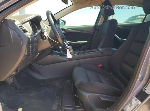 JM1GL1U57H1147181 2017 MAZDA 6 Blue წინა სალონის ხედი