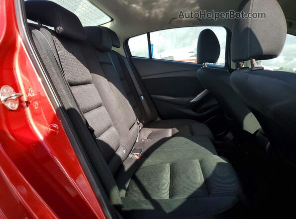 JM1GL1U58H1131104 2017 MAZDA 6 Красный Вид задних сидений