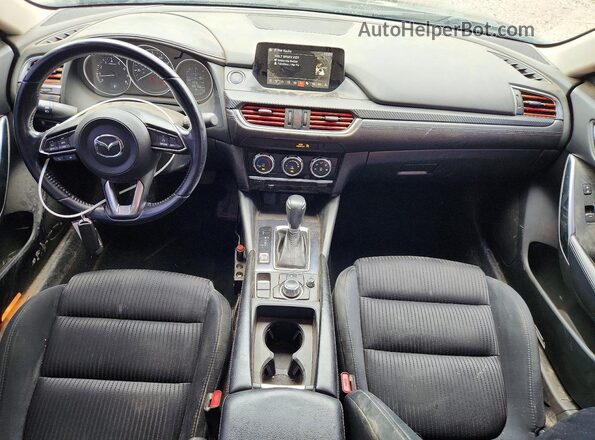 JM1GL1U59H1140894 2017 MAZDA 6 Gray Dashboard view