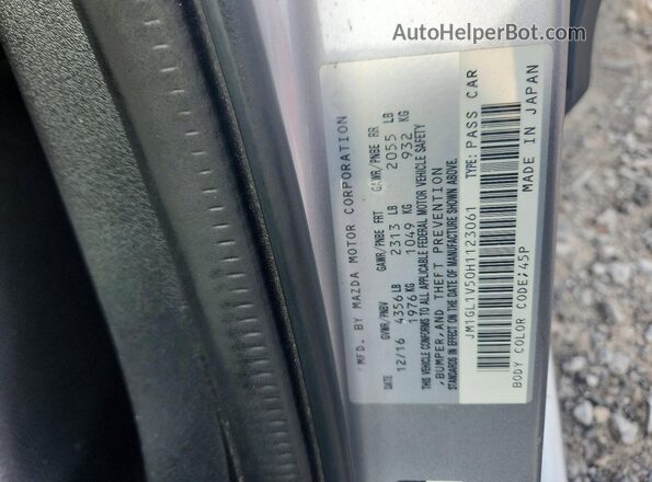 JM1GL1V50H1123061 2017 MAZDA 6 Silver Вид підкапотного простору