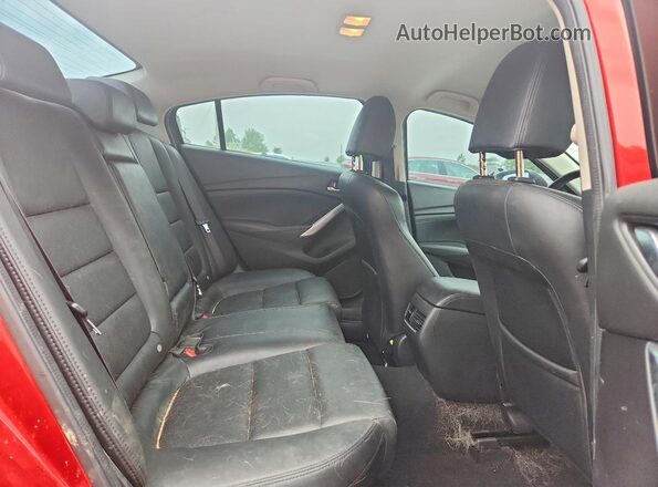 JM1GL1V50H1131631 2017 MAZDA 6 Red Rear seats view