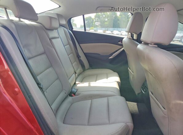 JM1GL1V50H1152432 2017 MAZDA 6 Red Widok tylnych siedzeń