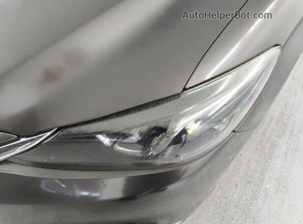 JM1GL1V52H1107377 2017 MAZDA 6 Gray 