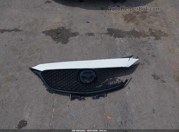 JM1GL1V52H1122915 2017 MAZDA 6 Белый Вид щитка приборов