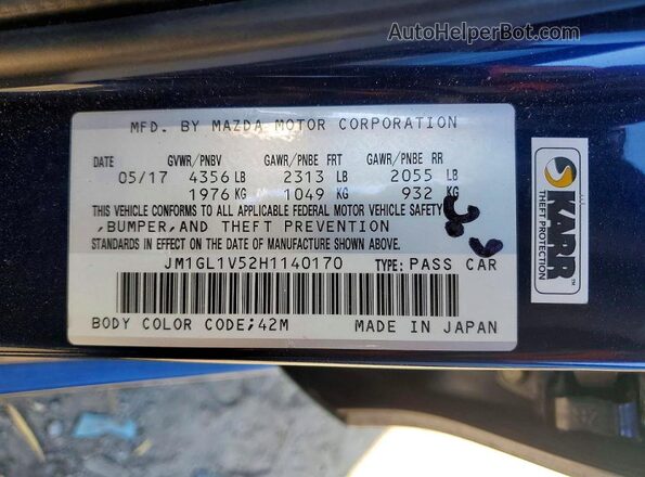 JM1GL1V52H1140170 2017 MAZDA 6 Blue Vista del compartimento del motor