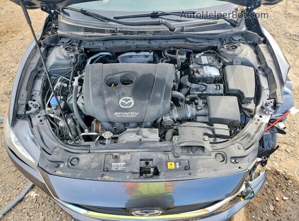 JM1GL1V54H1130496 2017 MAZDA 6 Gray Widok wnętrza z tyłu