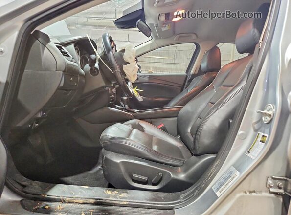 JM1GL1V55H1119233 2017 MAZDA 6 Silver Вид салону спереду