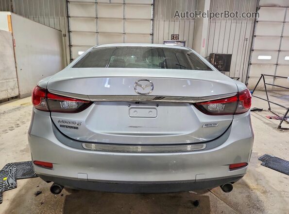 JM1GL1V55H1119233 2017 MAZDA 6 Silver Вид ззаду
