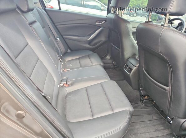 JM1GL1V56H1133626 2017 MAZDA 6 Gray Widok tylnych siedzeń