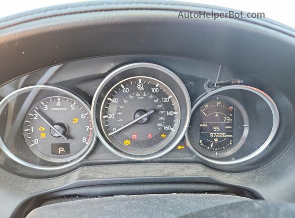 JM1GL1V57H1131688 2017 MAZDA 6 Black Սարքավորումների վահանակի տեսք