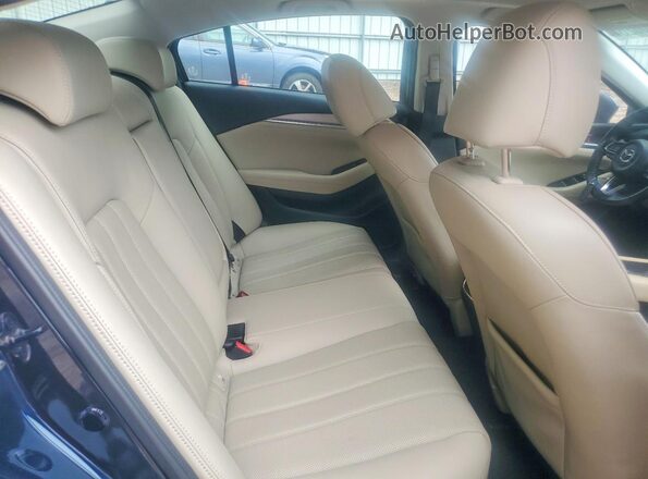 JM1GL1VM1K1504898 2019 MAZDA 6 Blue Widok tylnych siedzeń