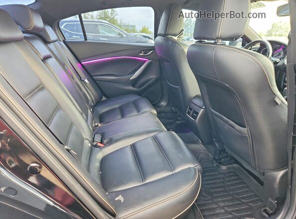 JM1GL1W50H1101057 2017 MAZDA 6 Black Rear seats view