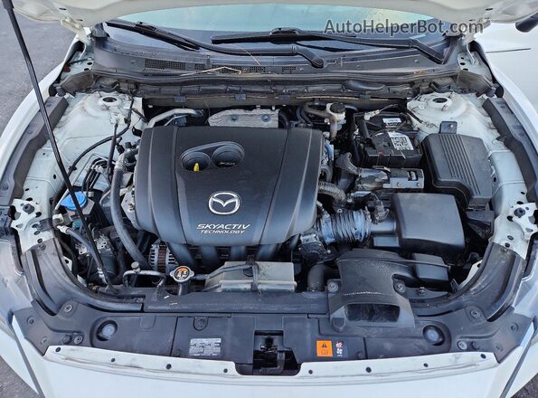 JM1GL1W50H1154504 2017 MAZDA 6 White Вид задньої частини салону