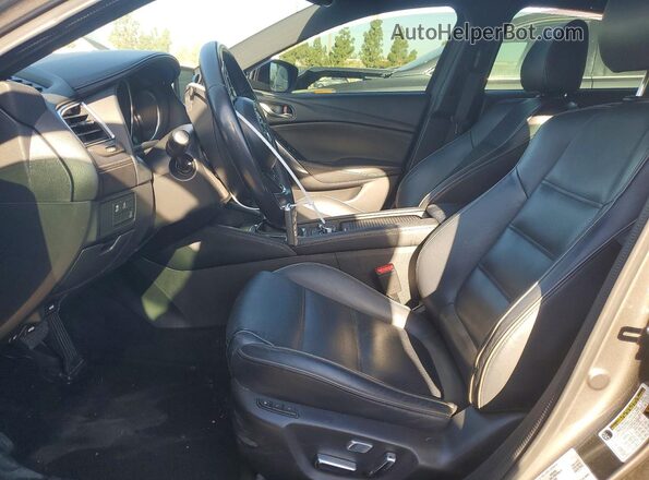 JM1GL1X57H1153784 2017 MAZDA 6 Charcoal Widok wnętrza z przodu