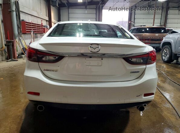 JM1GL1X5XH1144254 2017 MAZDA 6 White Вид ззаду