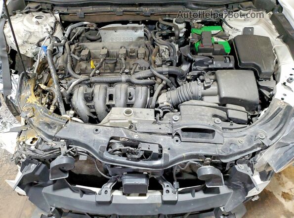 JM1GL1X5XH1144254 2017 MAZDA 6 White Вид задньої частини салону