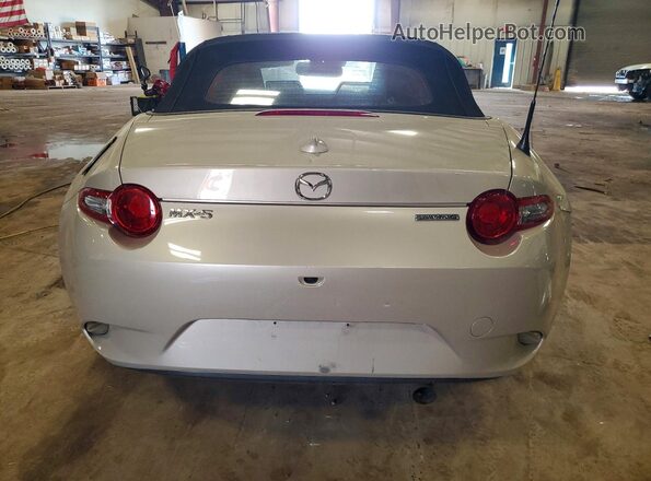 JM1NDAD73P0551900 2023 MAZDA MX-5 Серебряный Вид сзади