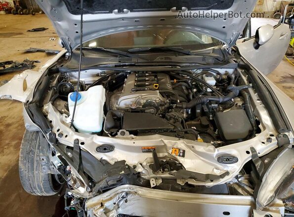 JM1NDAD73P0551900 2023 MAZDA MX-5 Серебряный Вид задней части салона