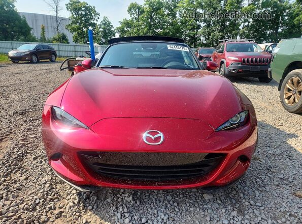 JM1NDAD73R0604730 2024 MAZDA MX-5 Red Widok z przodu