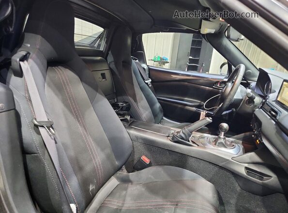 JM1NDAL70H0105142 2017 MAZDA MX-5 Gray Հետևի նստատեղերի տեսք