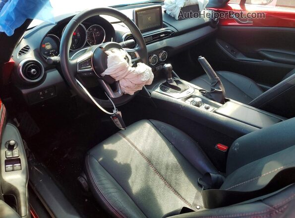JM1NDAM70H0109609 2017 MAZDA MX-5 Red Առջևի վահանակի տեսք
