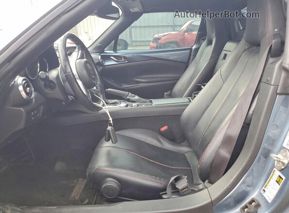 JM1NDAM71H0100028 2017 MAZDA MX-5 Blue Vista interior delantera