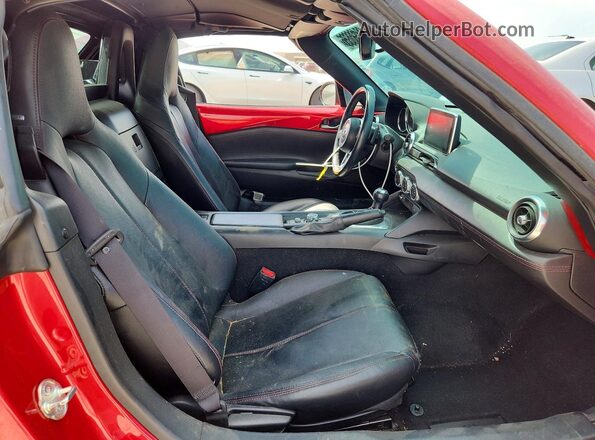 JM1NDAM71H0105455 2017 MAZDA MX-5 Red Rear seats view