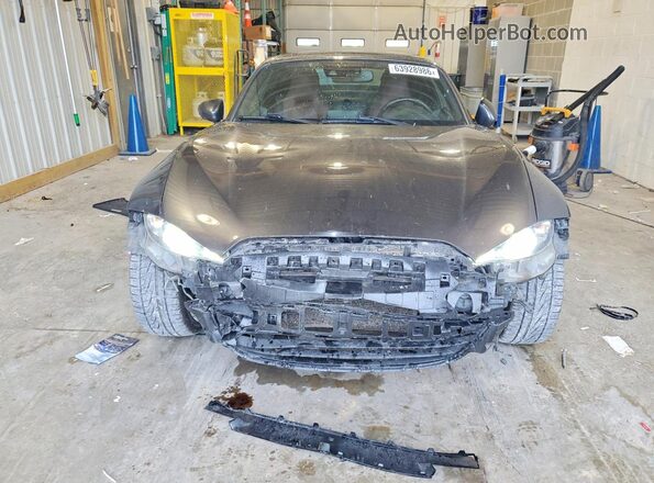JM1NDAM73H0100984 2017 MAZDA MX-5 Gray Widok z przodu