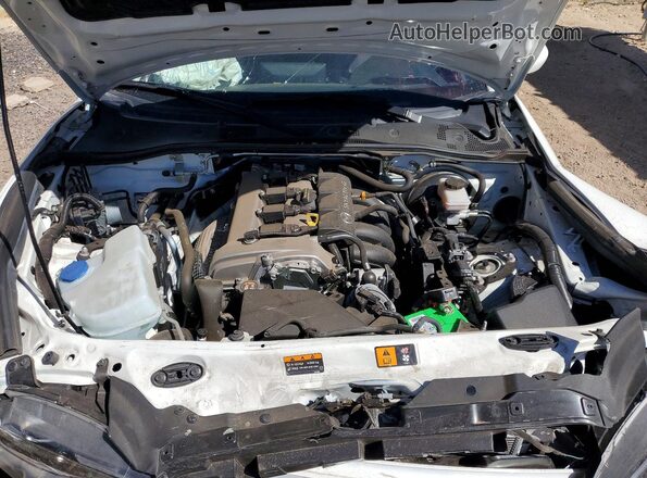 JM1NDAM75R0600422 2024 MAZDA MX-5 White Widok wnętrza z tyłu