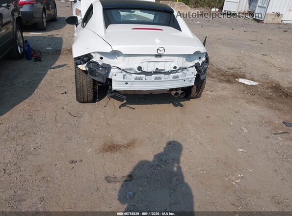 JM1NDAM78M0457135 2021 MAZDA MX-5 MIATA RF Белый Вид салона спереди
