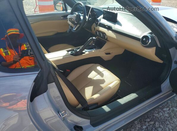 JM1NDAM78R0607705 2024 MAZDA MX-5 Gray უკანა სავარძლების ხედი