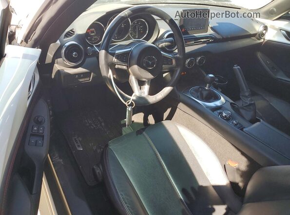 JM1NDAM79K0302932 2019 MAZDA MX-5 White Vista del salpicadero