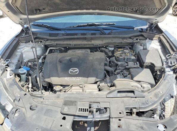 JM3KE2BY1G0636226 2016 MAZDA CX-5 Gray Rear interior view