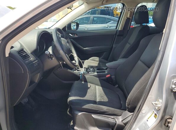 JM3KE2BY1G0636226 2016 MAZDA CX-5 Gray Front interior view