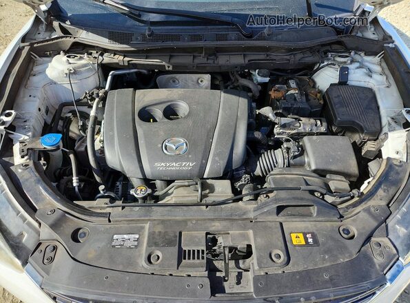 JM3KE2BY4G0681418 2016 MAZDA CX-5 White Engine compartment view
