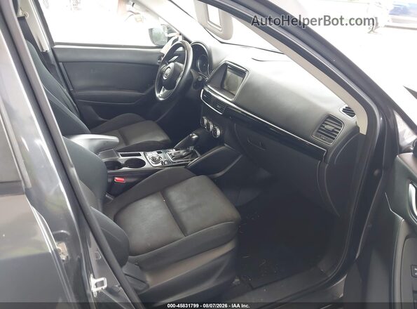 JM3KE2BY9G0758946 2016 MAZDA CX-5 Gray წინა სალონის ხედი