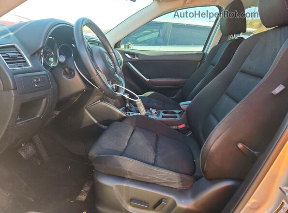 JM3KE2CY9G0644881 2016 MAZDA CX-5 Silver Вид салону спереду