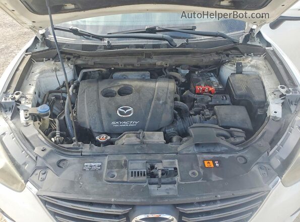 JM3KE2DY4G0719274 2016 MAZDA CX-5 White Vista del compartimento del motor