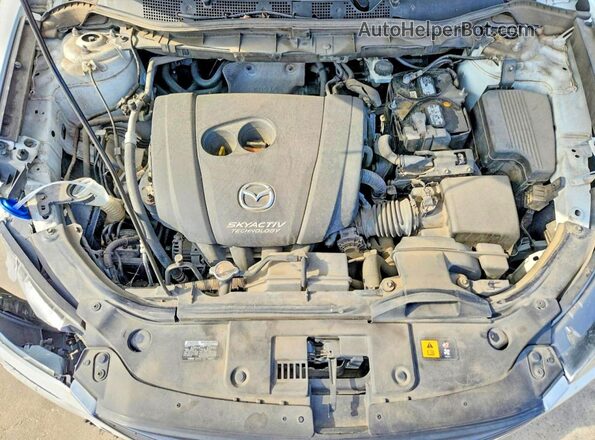JM3KE2DY8G0852376 2016 MAZDA CX-5 White Սալոնի հետևի տեսք