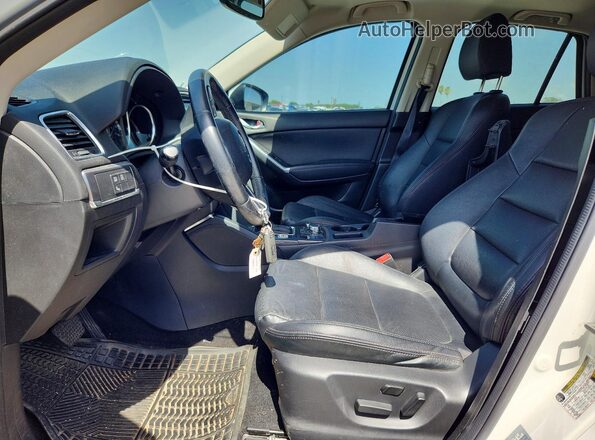 JM3KE2DY9G0859157 2016 MAZDA CX-5 White Vista interior delantera