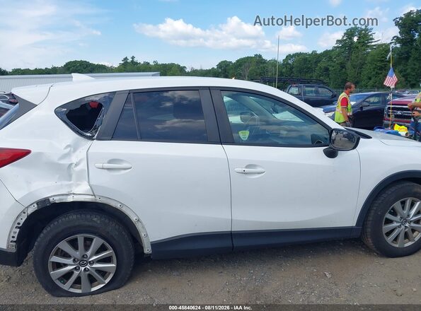 JM3KE4CY4G0802278 2016 MAZDA CX-5 White უკანა სალონის ხედი