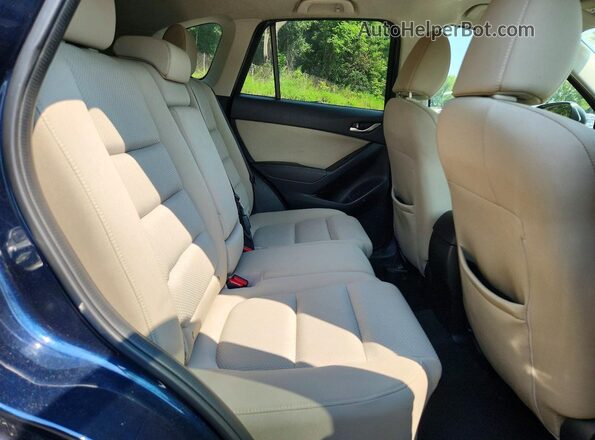 JM3KE4CYXG0762353 2016 MAZDA CX-5 Blue უკანა სალონის ხედი