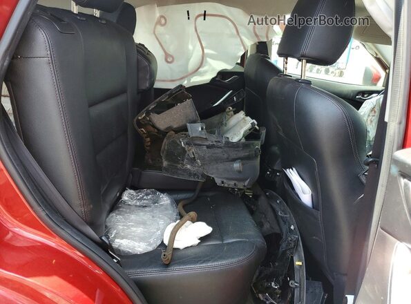 JM3KE4DY0G0911500 2016 MAZDA CX-5 Red Widok wnętrza z tyłu