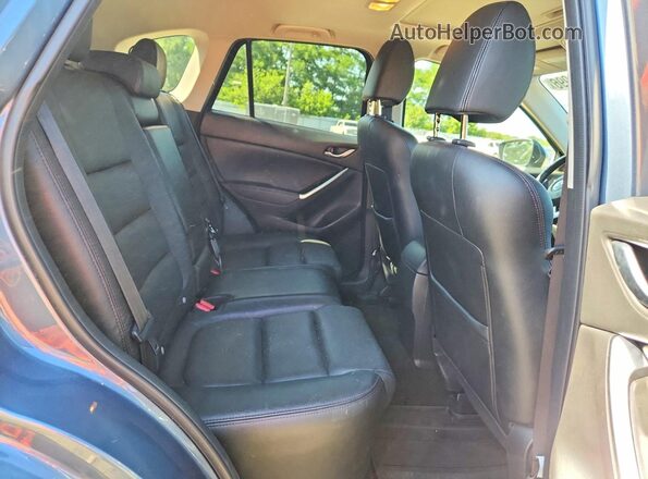JM3KE4DY1G0838461 2016 MAZDA CX-5 Синий Вид задней части салона